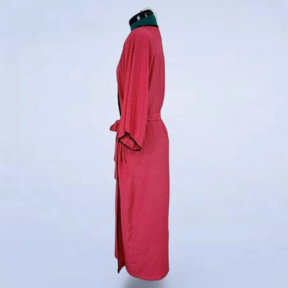 Vintage 1980s Linda Pink Robe with Black Polka Dots and‎ Lace Trim - Size OS - Picture 2 of 7